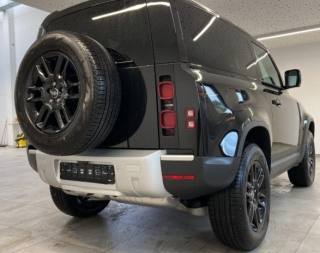 LAND ROVER Defender usata, con Autoradio