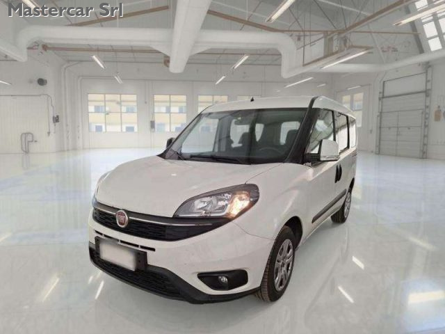 FIAT Doblo usata, con Airbag