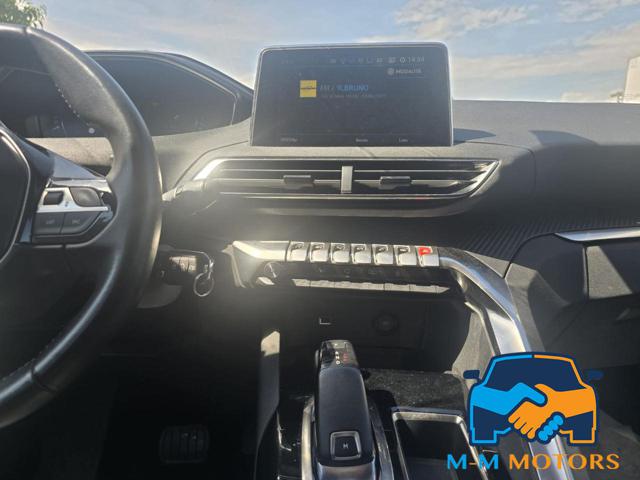 PEUGEOT 3008 usata, con Cruise Control