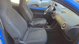 VOLKSWAGEN up! usata, con ESP
