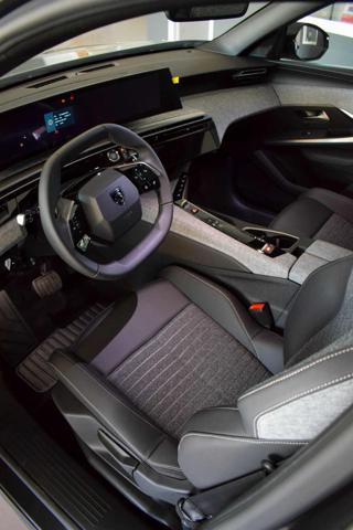 PEUGEOT 3008 usata, con Airbag laterali