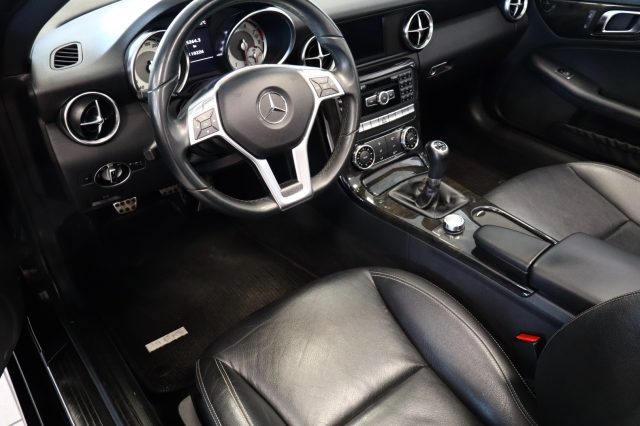 MERCEDES-BENZ SLK 200 usata, con Controllo automatico clima