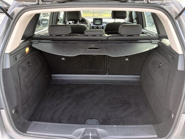 MERCEDES-BENZ B 180 usata, con ESP