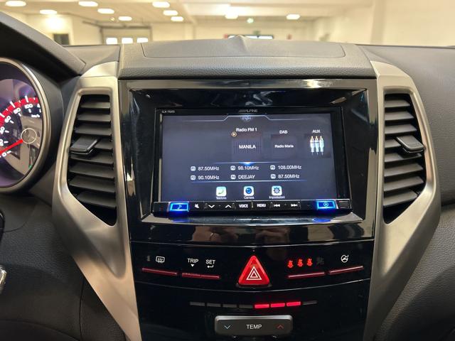 SSANGYONG Tivoli usata, con Touch screen