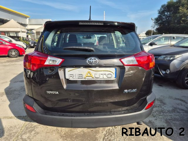 TOYOTA RAV 4 usata, con Boardcomputer