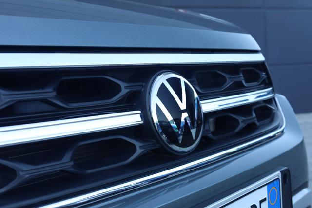 VOLKSWAGEN T-Roc usata, con Riconoscimento dei segnali stradali