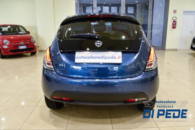 LANCIA Ypsilon usata, con Chiusura centralizzata