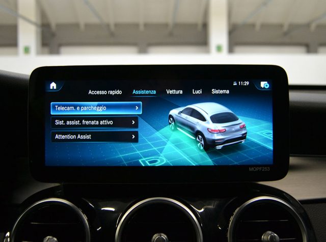 MERCEDES-BENZ GLC 200 usata, con Controllo automatico clima