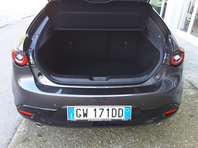 MAZDA 3 usata, con Sistema di navigazione
