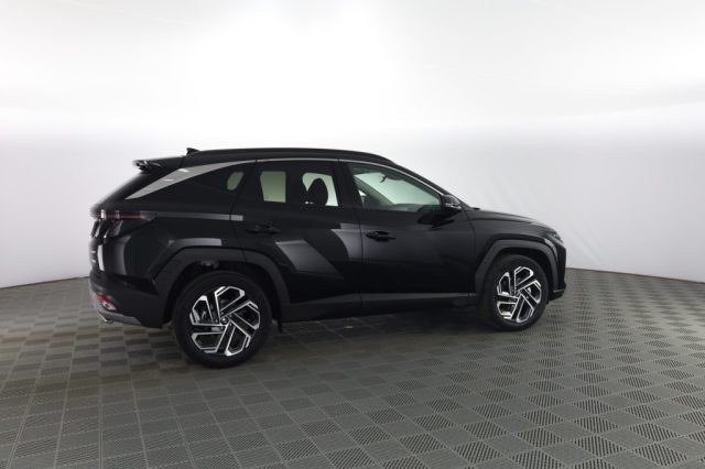 HYUNDAI Tucson usata 2