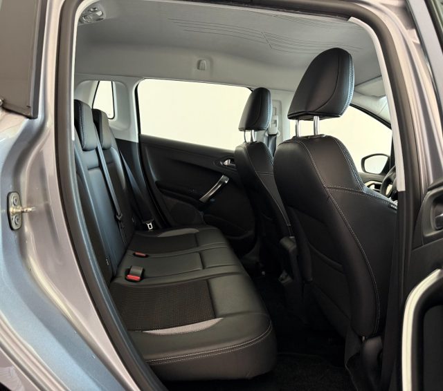PEUGEOT 2008 usata 11