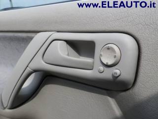 VOLKSWAGEN Golf Cabriolet usata 16