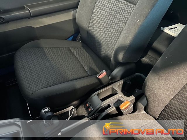 SUZUKI Jimny usata, con Autoradio