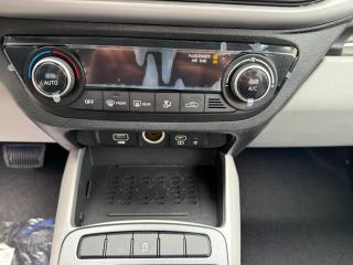 HYUNDAI i10 usata, con Sensori di parcheggio posteriori