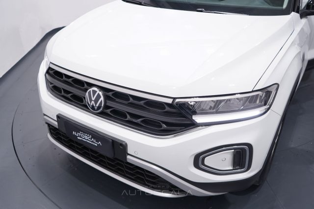 VOLKSWAGEN T-Roc usata, con Specchietti laterali elettrici