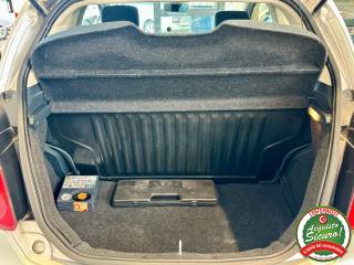 FORD Ka+ usata, con MP3