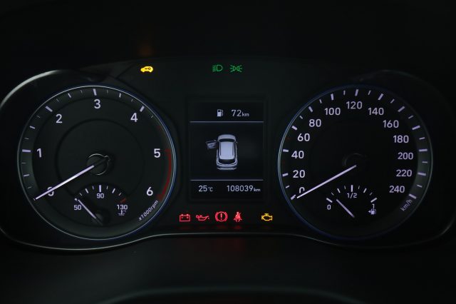 HYUNDAI Kona usata 6