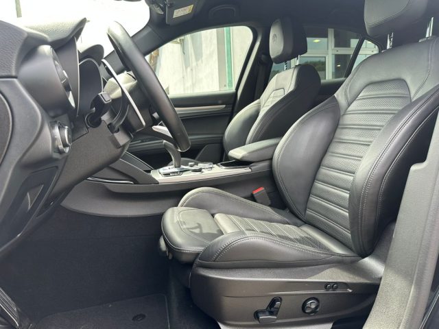 ALFA ROMEO Stelvio usata, con Controllo automatico clima
