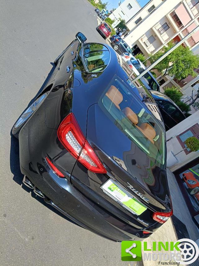 MASERATI Quattroporte usata, con Sensori di parcheggio posteriori