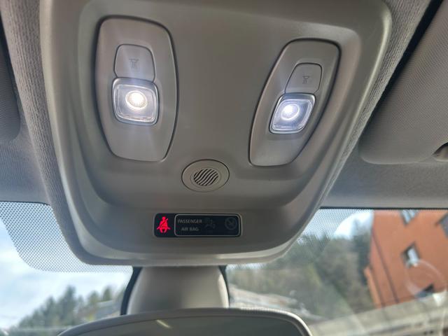 RENAULT Clio usata, con Bracciolo