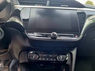 OPEL Corsa usata, con Touch screen