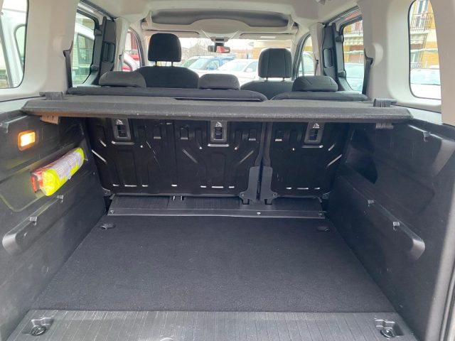 PEUGEOT Rifter usata, con Sedile posteriore sdoppiato