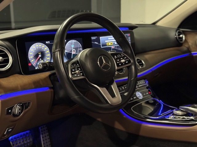 MERCEDES-BENZ E 300 usata, con Chiusura centralizzata
