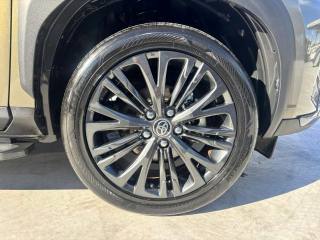 TOYOTA Yaris Cross usata, con Sedili riscaldati