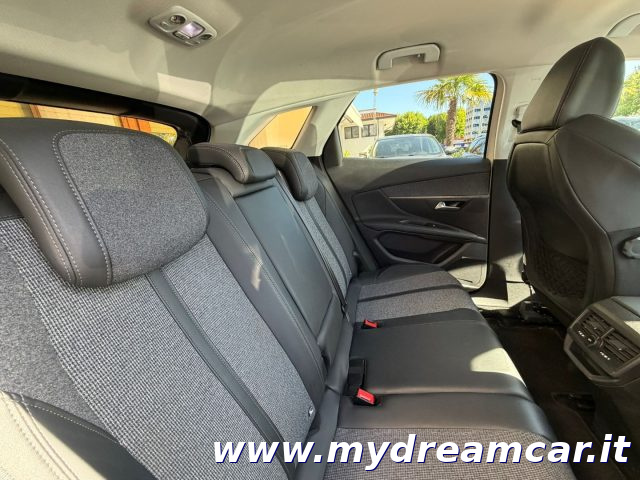 PEUGEOT 3008 usata, con Sistema di navigazione