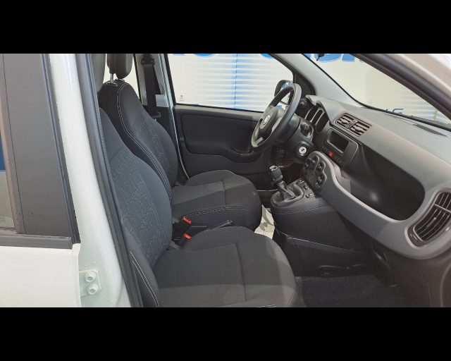 FIAT New Panda usata 16