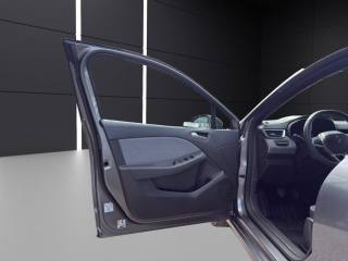 RENAULT Clio usata, con Controllo trazione