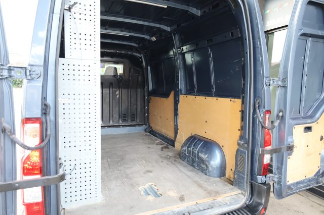 RENAULT Master usata 56