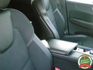 VOLVO XC60 usata 12
