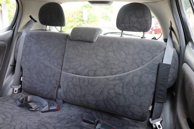 TOYOTA Yaris usata 38