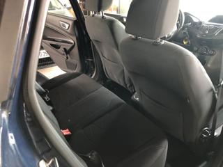 FORD Fiesta usata, con Specchietti laterali elettrici