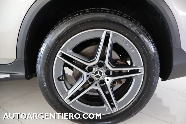 MERCEDES-BENZ GLC 300 usata, con Autoradio digitale