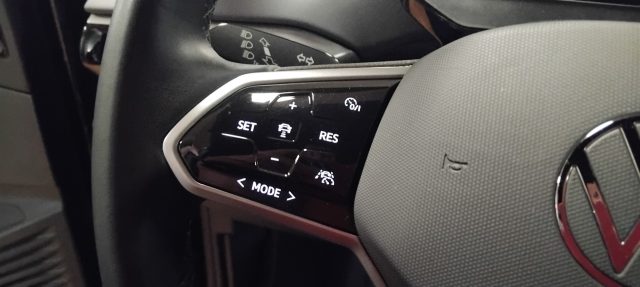 VOLKSWAGEN ID.4 usata, con Sensore di luce