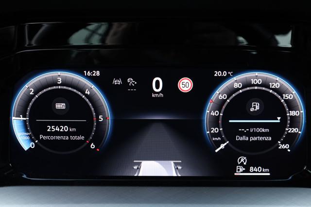 VOLKSWAGEN Golf usata, con Autoradio