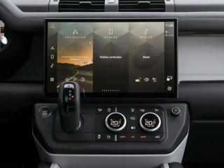 LAND ROVER Defender usata, con Autoradio
