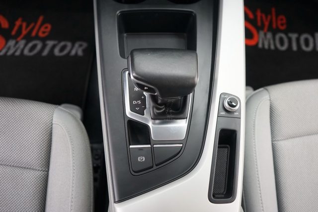 AUDI A4 usata, con Chiusura centralizzata