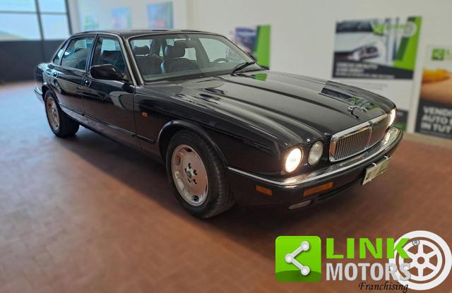 JAGUAR XJ6 usata 17