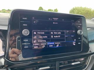 VOLKSWAGEN T-Roc usata, con Touch screen