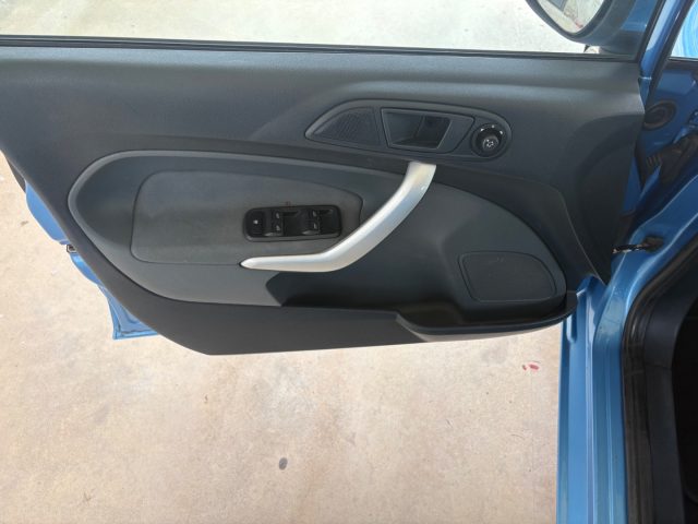 FORD Fiesta usata 42