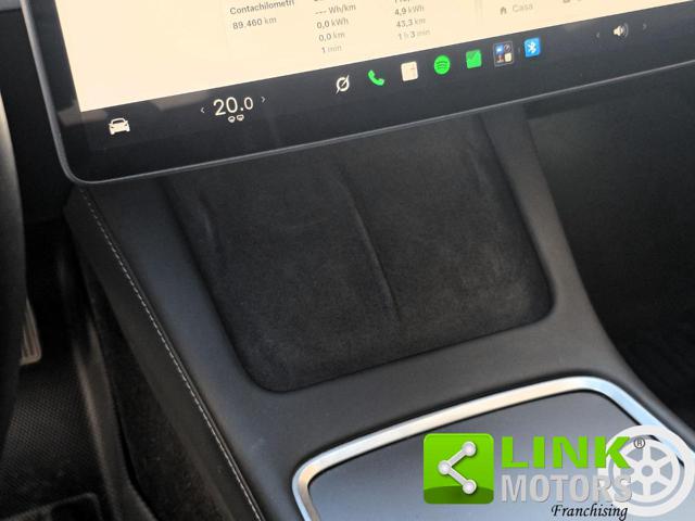 TESLA Model 3 usata, con MP3