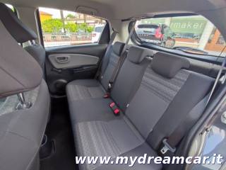 TOYOTA Yaris usata 15
