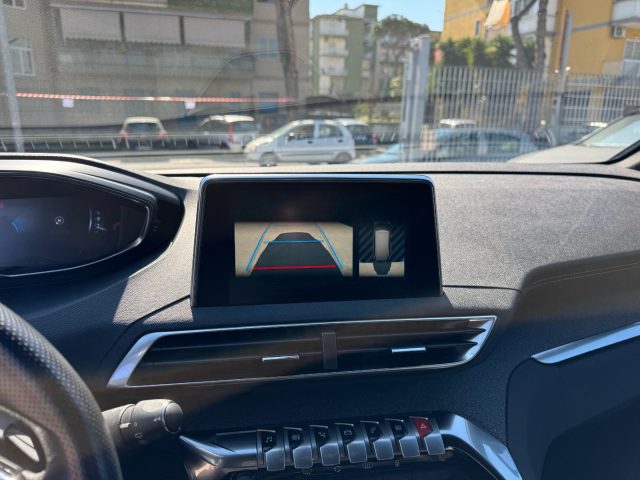 PEUGEOT 5008 usata, con Cruise Control