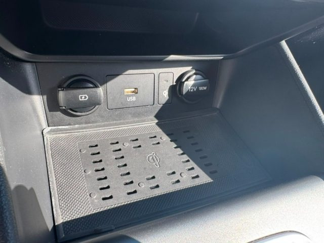 HYUNDAI Kona usata, con Climatizzatore