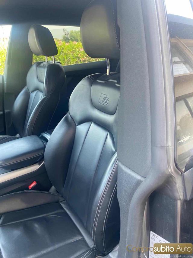 AUDI Q8 usata, con Autoradio