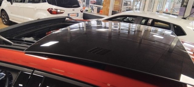 VOLKSWAGEN Taigo usata, con Tetto panorama