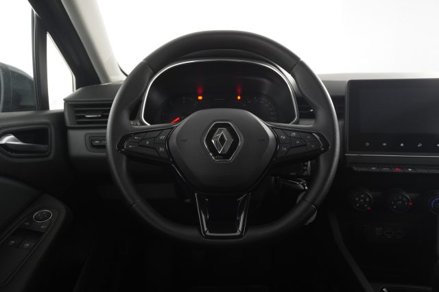 RENAULT Clio usata 11